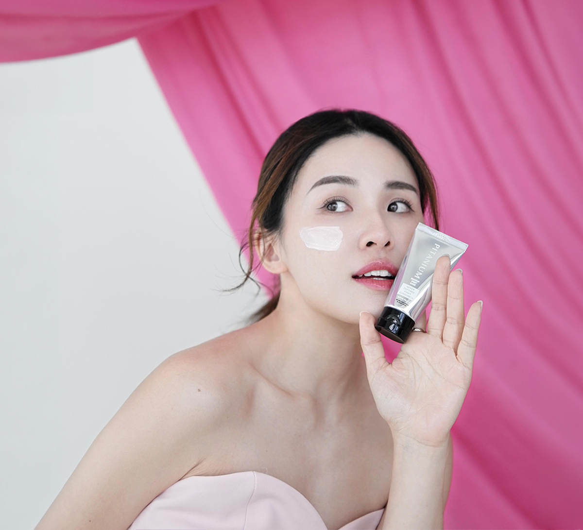 Pitanium 止外光支裝 · SPF40 PA+++