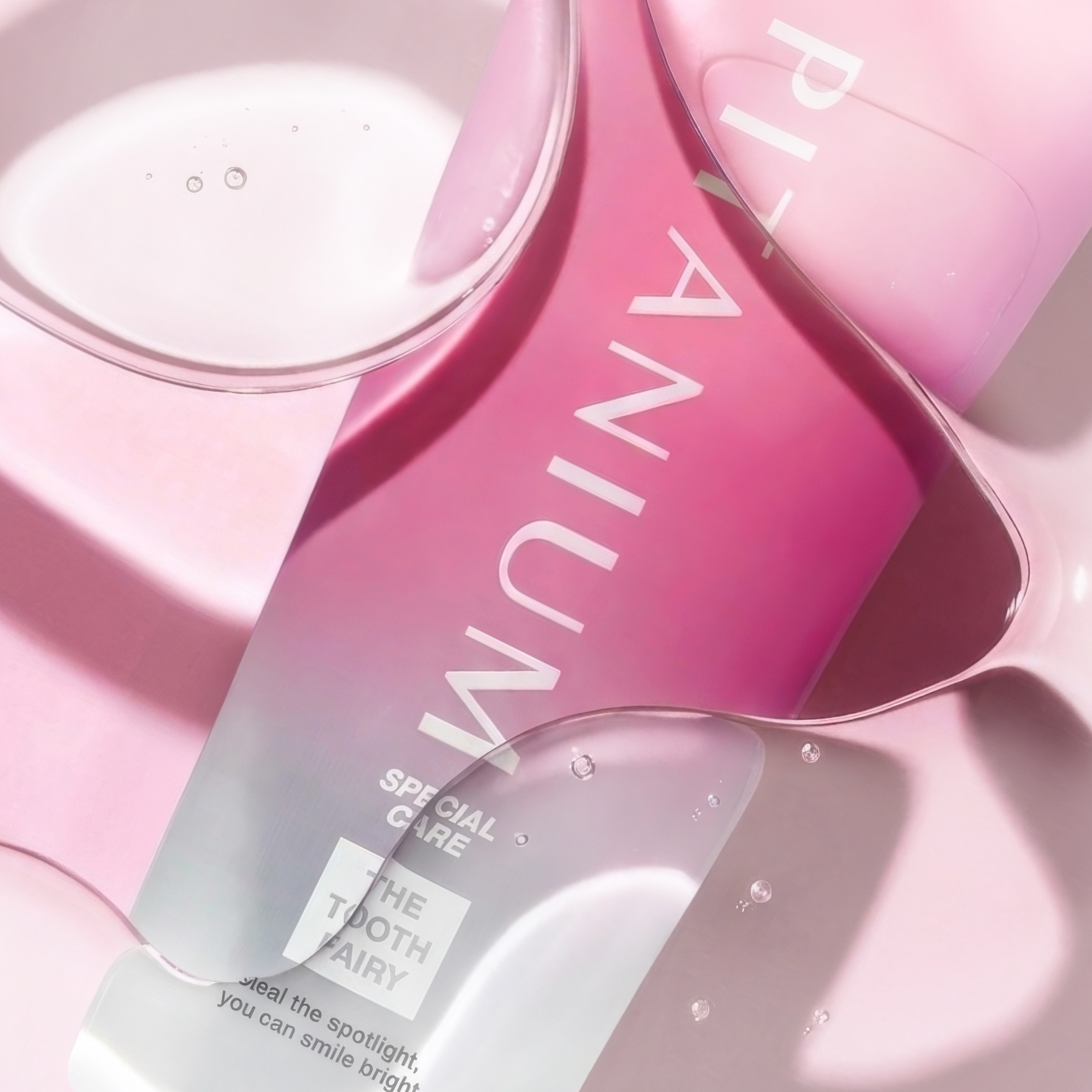 Pitanium 牙光脂 · 產品特寫
